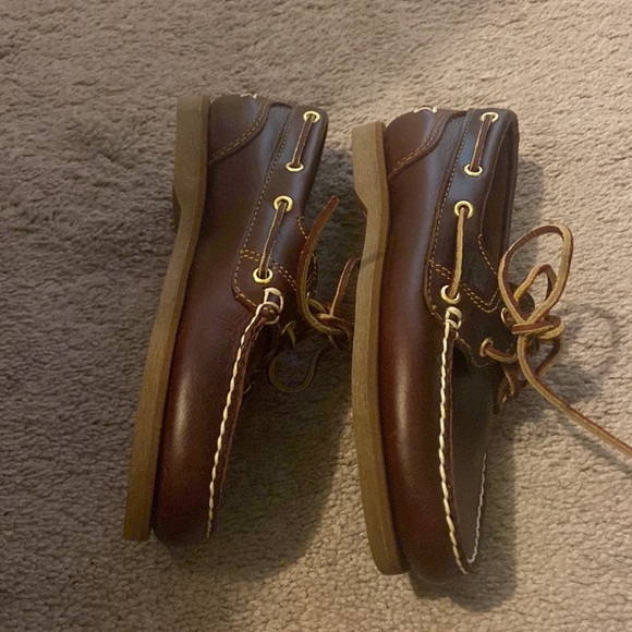 NWT Timberland brown shoes - Picture 3 of 4